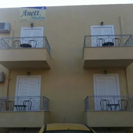 Anett * אלפוניסוס